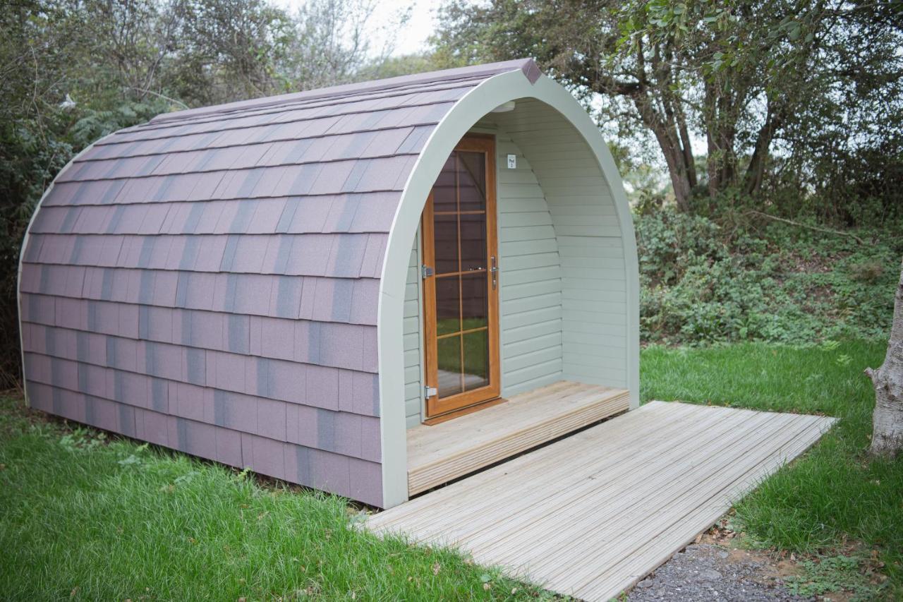 Sidley Chestnut Meadow Country Parkヴィラ エクステリア 写真