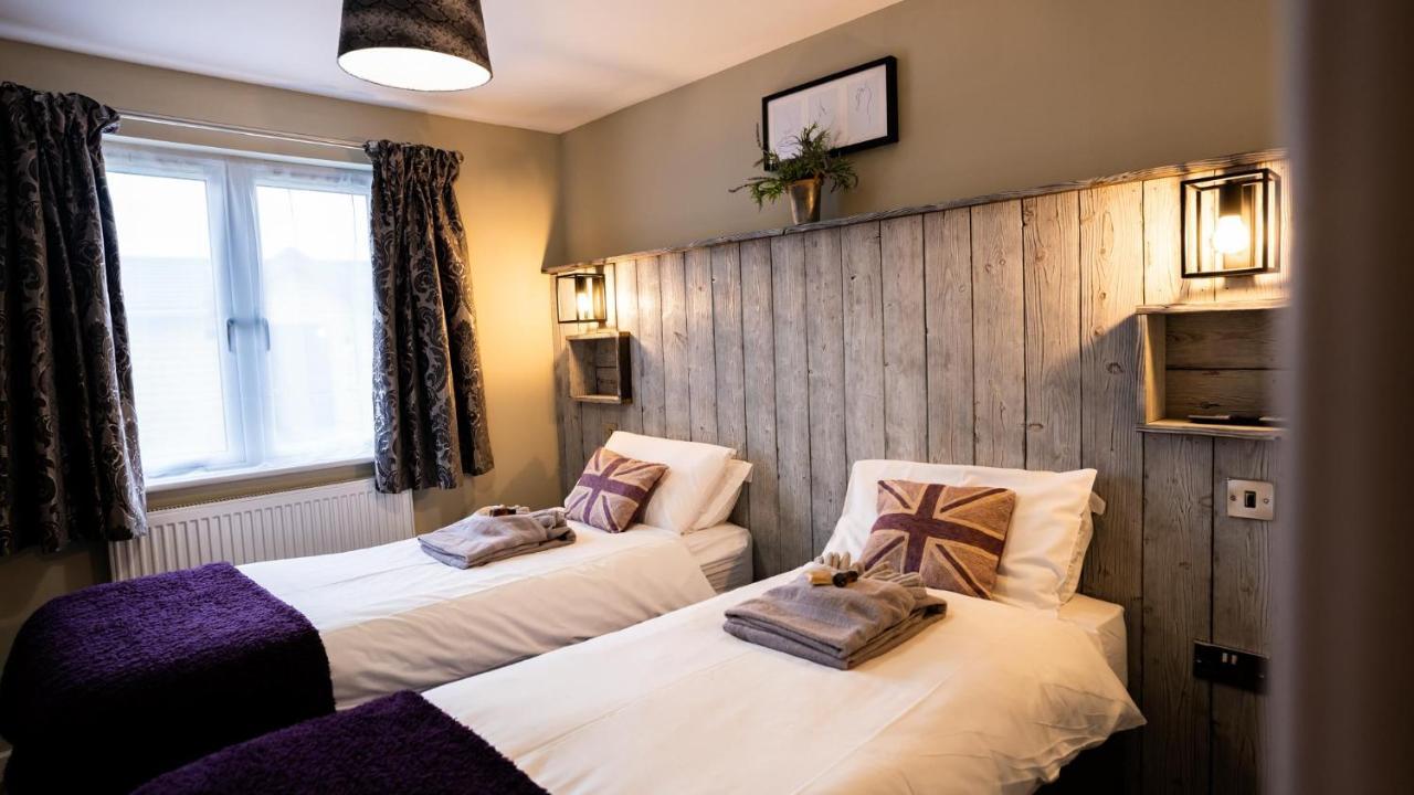 Sidley Chestnut Meadow Country Parkヴィラ エクステリア 写真